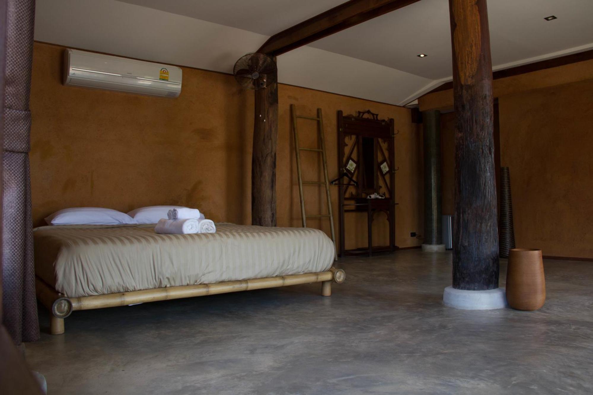 Bambuh Boutique Homestay Чианграй Номер фото