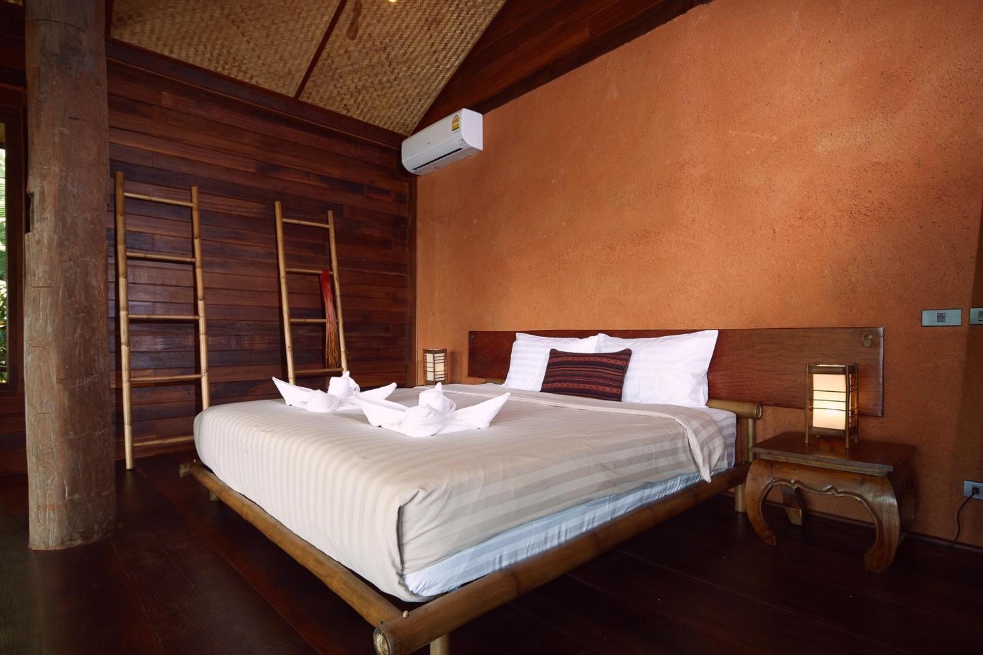 Bambuh Boutique Homestay Чианграй Экстерьер фото