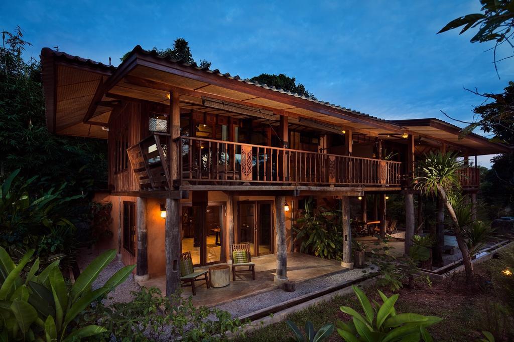 Bambuh Boutique Homestay Чианграй Экстерьер фото